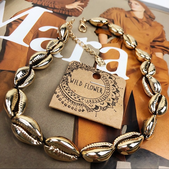 Jewelry - SHELL GOLD’ NECKLACE 🌟🐚